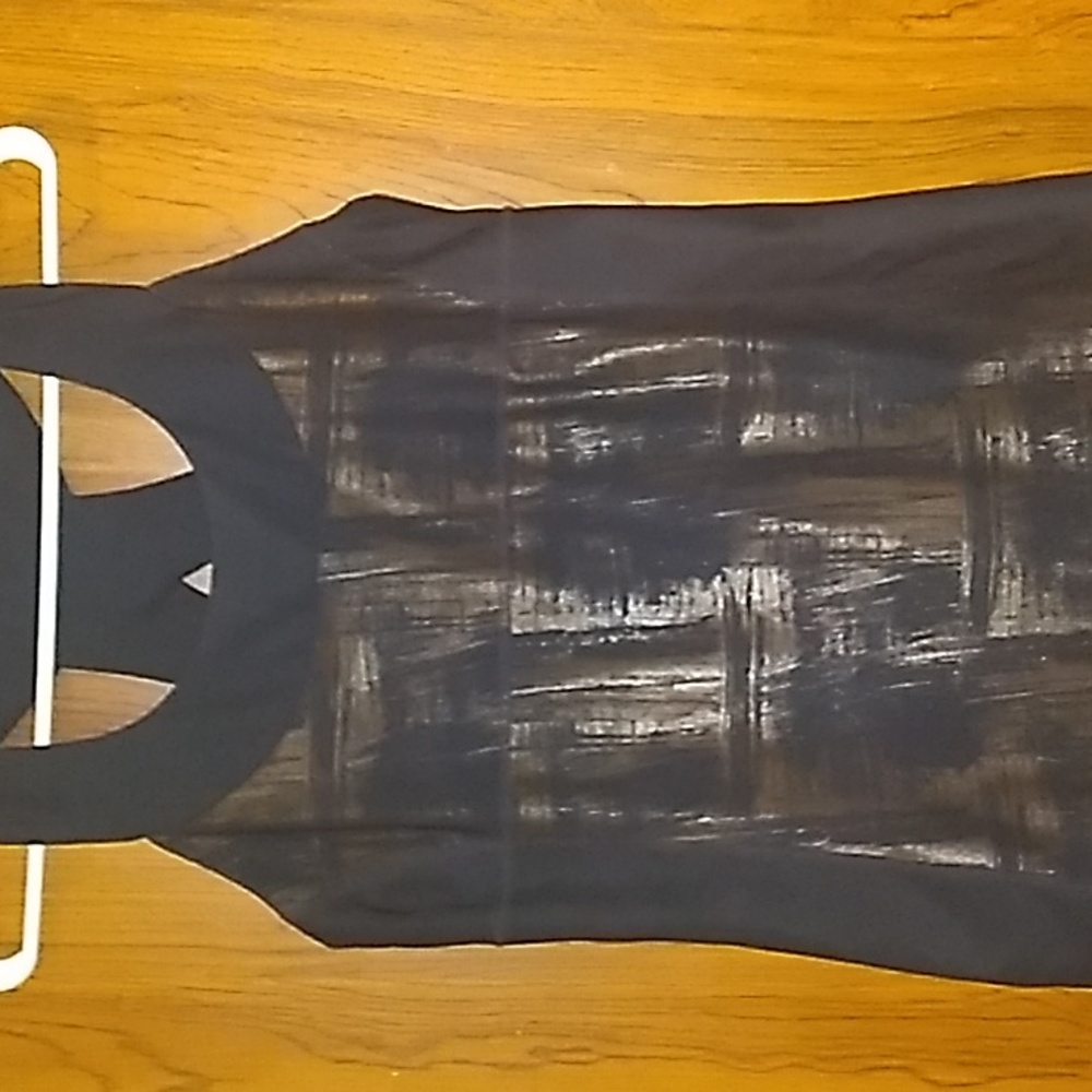 XERSION Tank Top Athletic Sport, Fitted with Built in Bra.(Womans Medium)